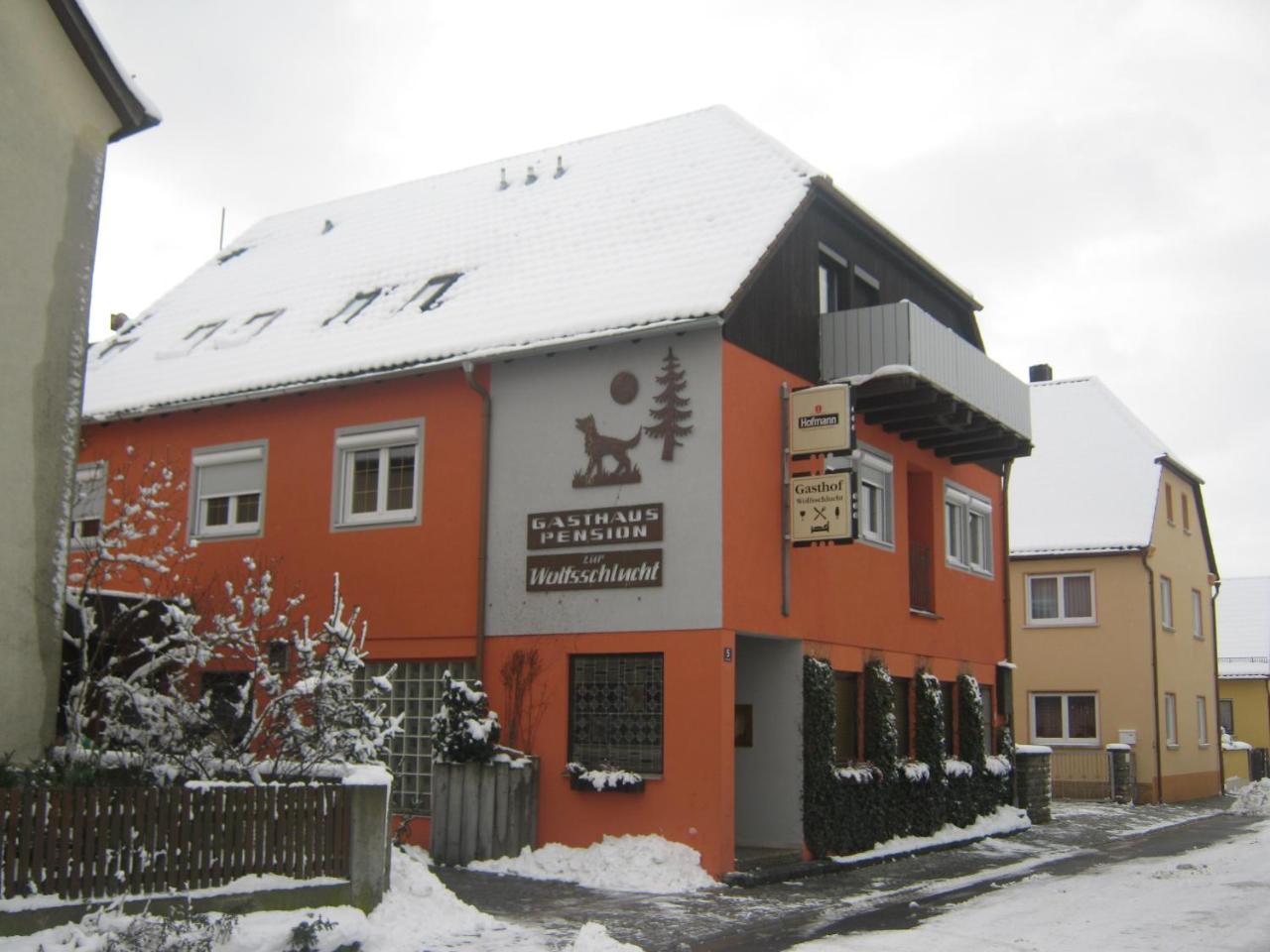 Gasthaus Zur Wolfsschlucht Hotel Sugenheim Buitenkant foto